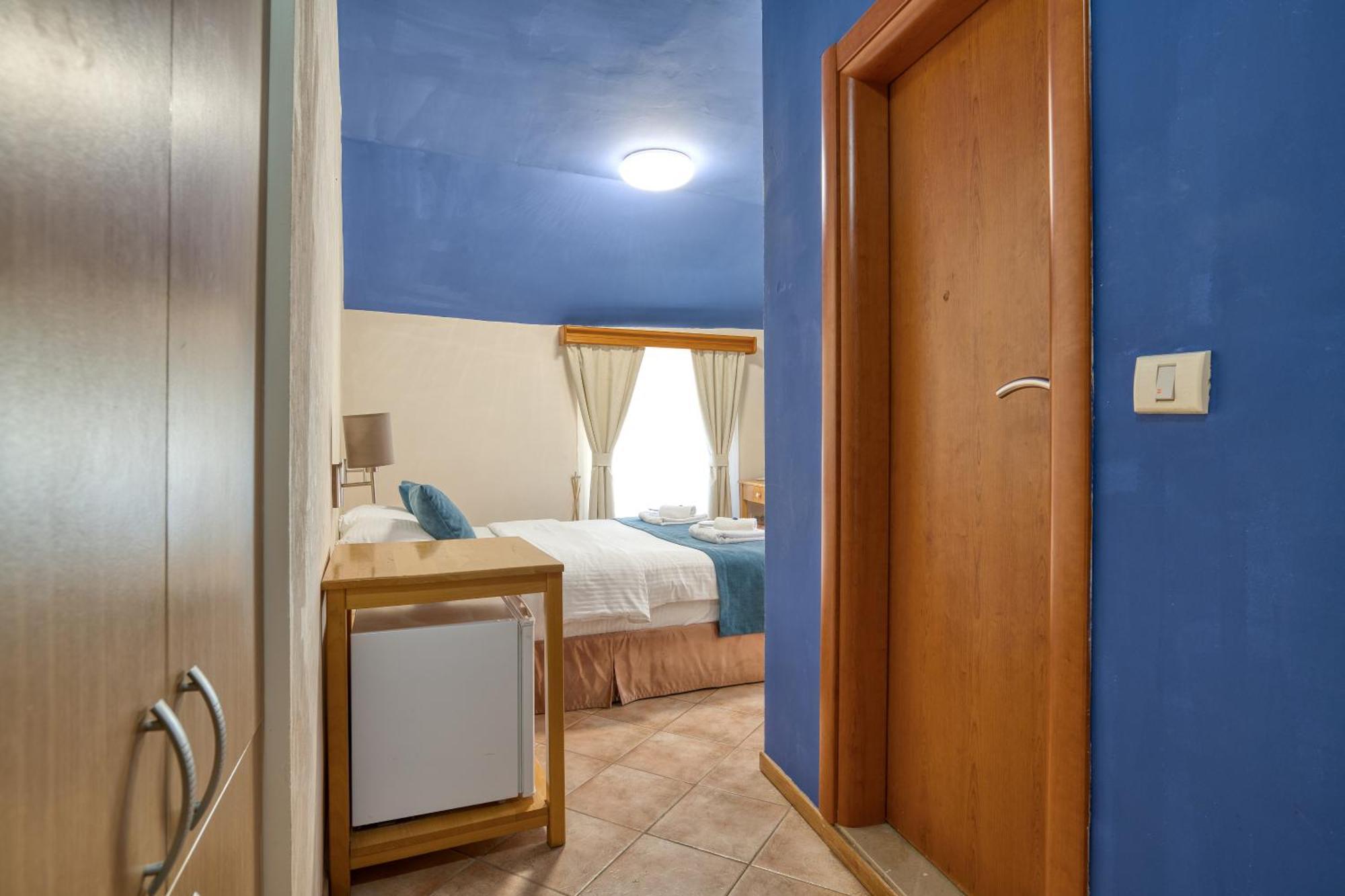Hotel Rendez Vous Kotor Bagian luar foto